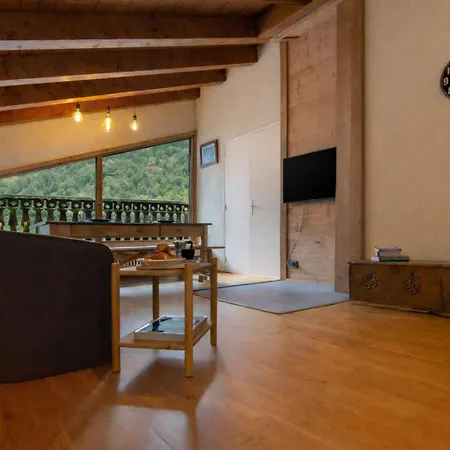 Androsace Apartment